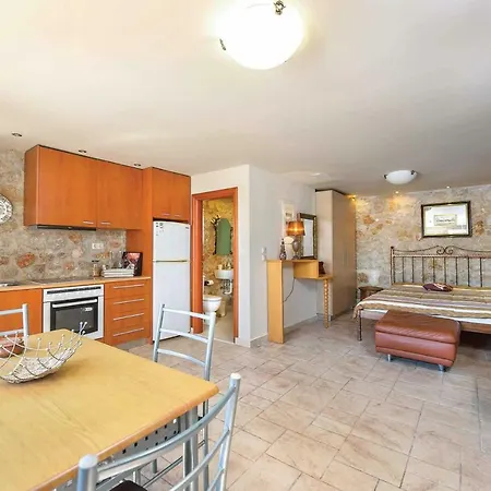 Sleeps 6 Pool Air Con Wifi Villa *